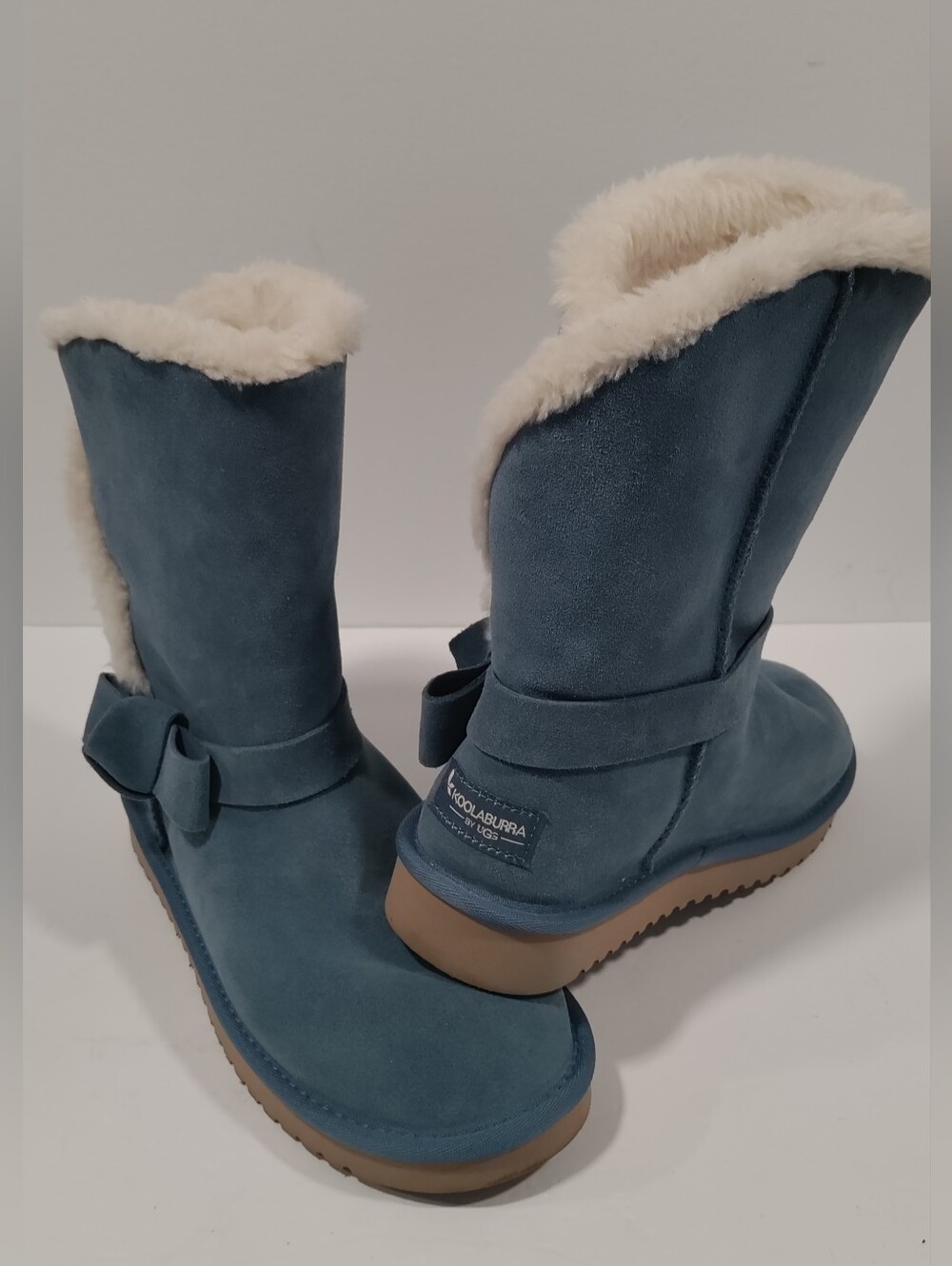 Koolaburra by UGG Arlena Short Coast Blue Suede Bow Boots Size 7